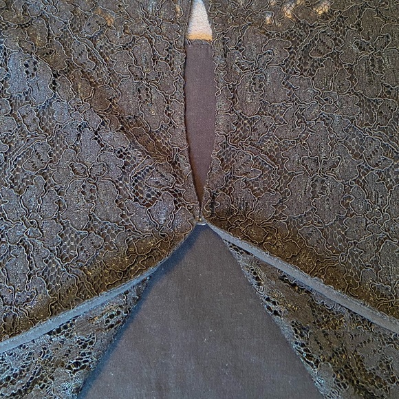 Babaton - Woman’s black, lace tank top, size M. - Picture 11 of 14